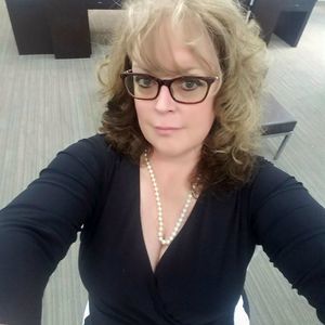 Meet your Posher, April